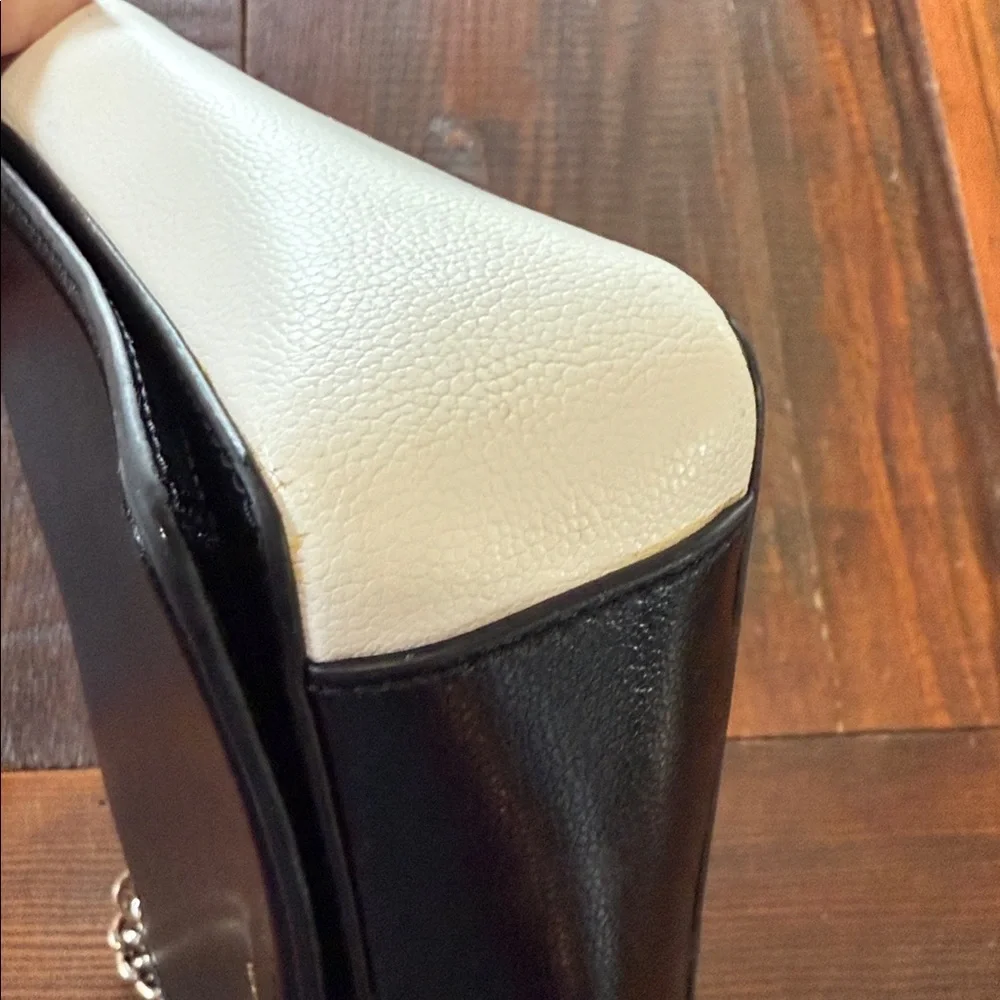 Kate Spade Black Crossbody Bag with Chain Detail - Picture 6 of 14